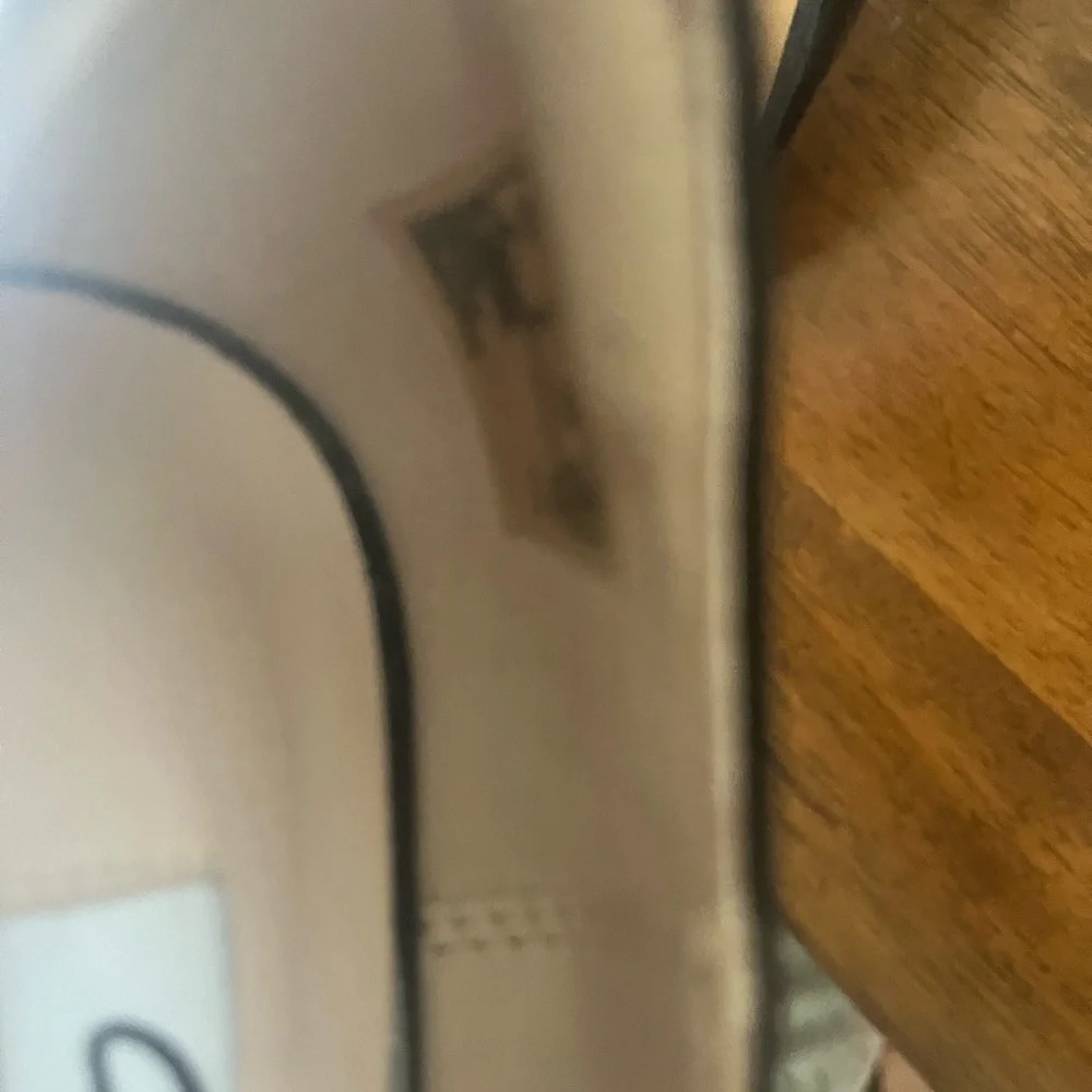 Clarks Women's Glossy Black Mary Jane Flats - Picture 7 of 7